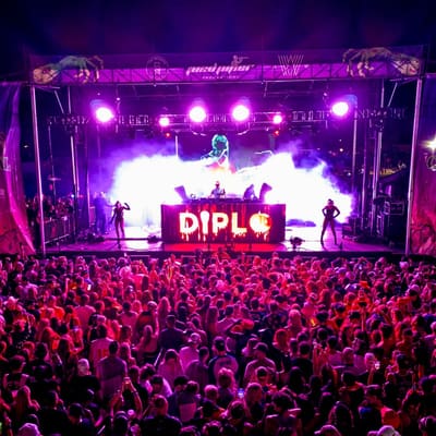 A packed crowd at the main stage during Diplo's set, Pied Piper's Haunted Carnival 2023